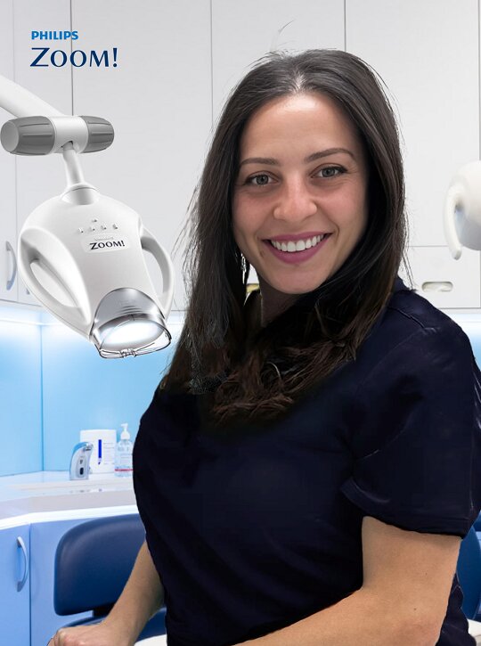 In-clinic Zoom laser light teeth whitening - teeth whitening dentist in our clinic in London - mobile