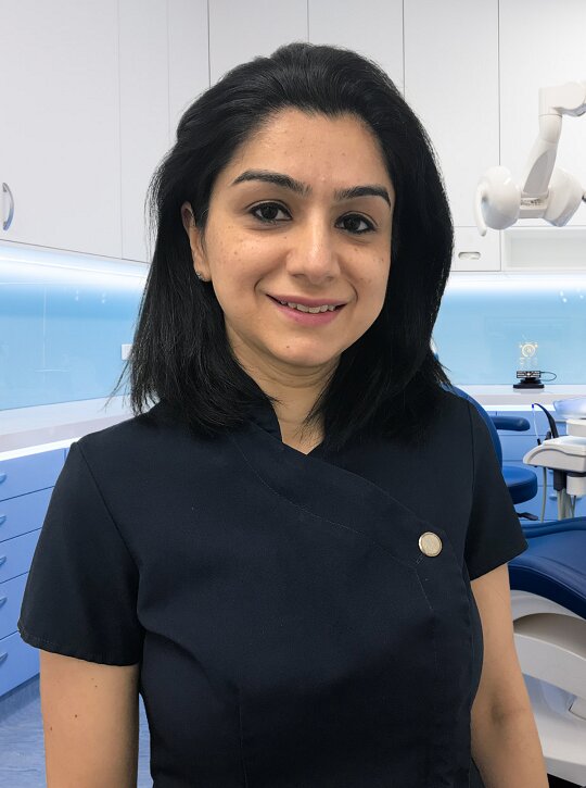 Invisalign testimonials and reviews for Dr Deepa in London - mobile